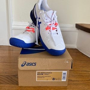 ASIC Gel-Resolution 8 1/2  Womens all court tennis shoe - worn twice